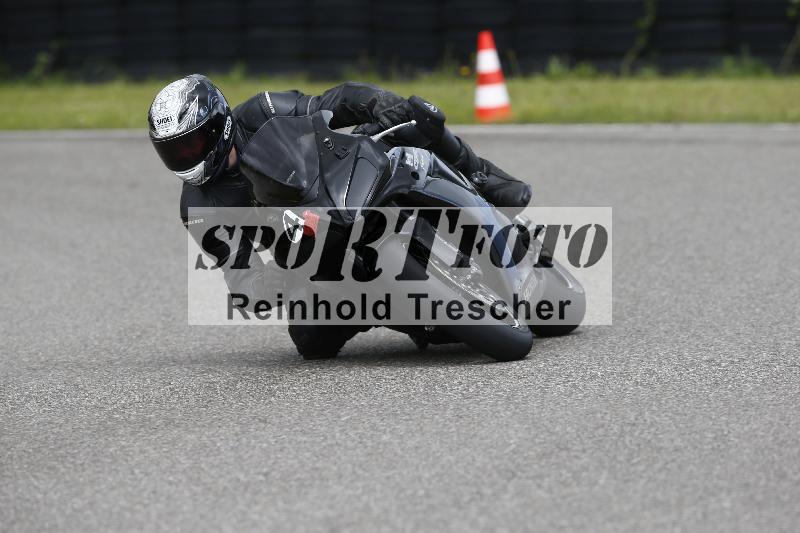 /Archiv-2024/25 30.05.2024 TZ Motorsport Training ADR/Gruppe rot/4